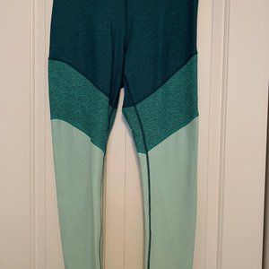 Outdoor Voices Green Springs Leggings Size L